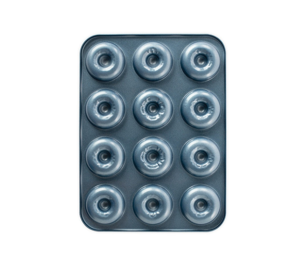 Nordicware Donut Pan - Heavyweight Non-Stick Bakeware For Baked Donuts (Recipes Included)