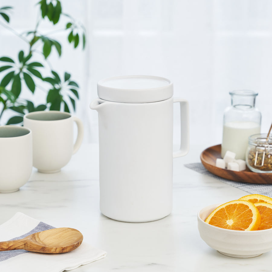 Pinky Up - Jona Stoneware Teapot and infuser in White