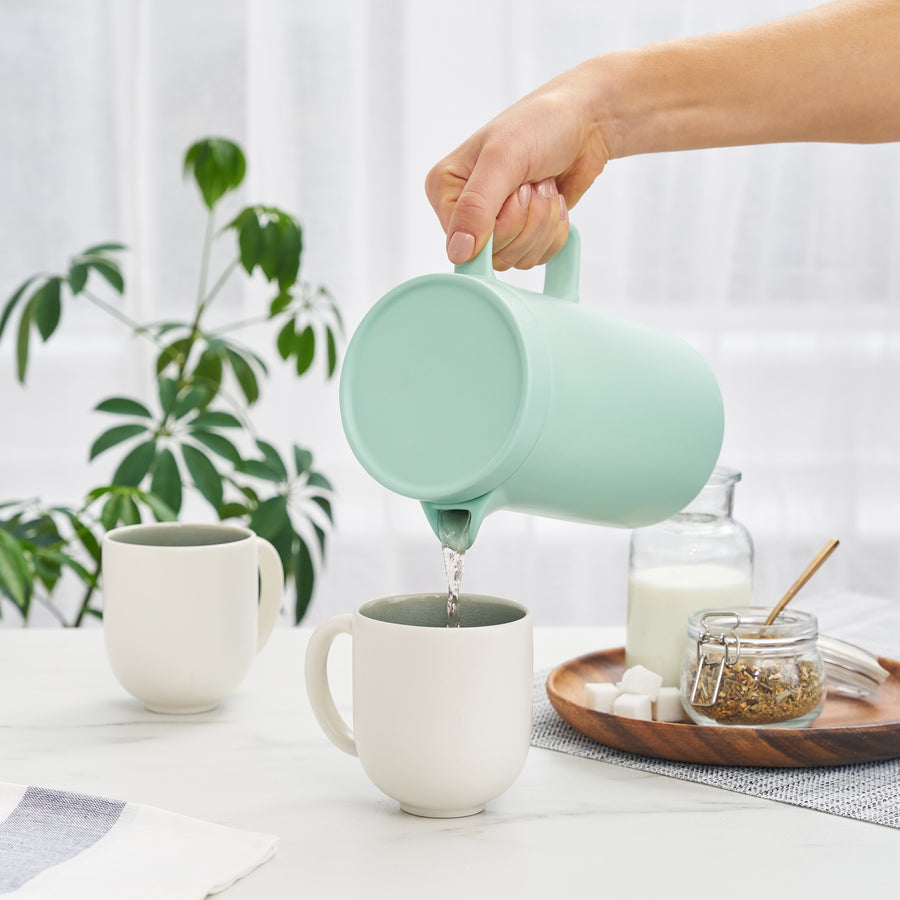Pinky Up - Jona Stoneware Teapot and infuser in Matte Mint