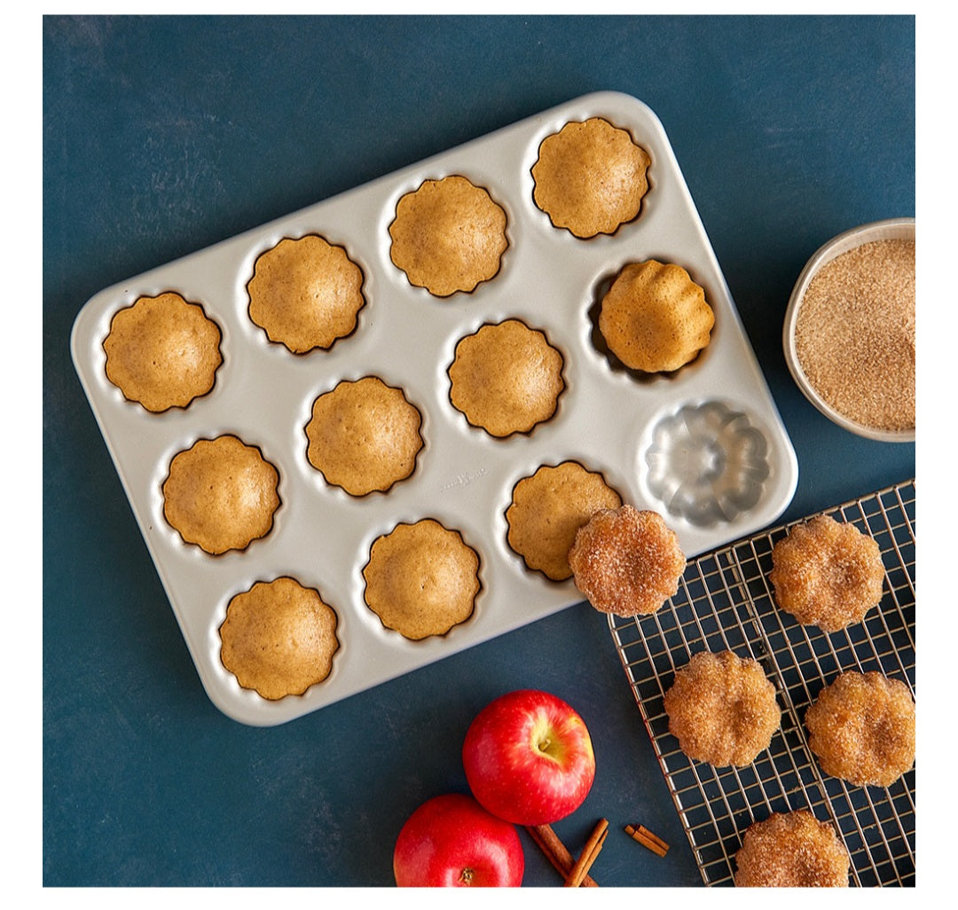 Nordic Ware Mini Bundt Cake Pan