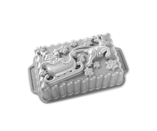 Nordic Ware Santa's Sleigh Loaf Pan