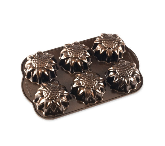 Nordic Ware Sunflower Cakelet Pan